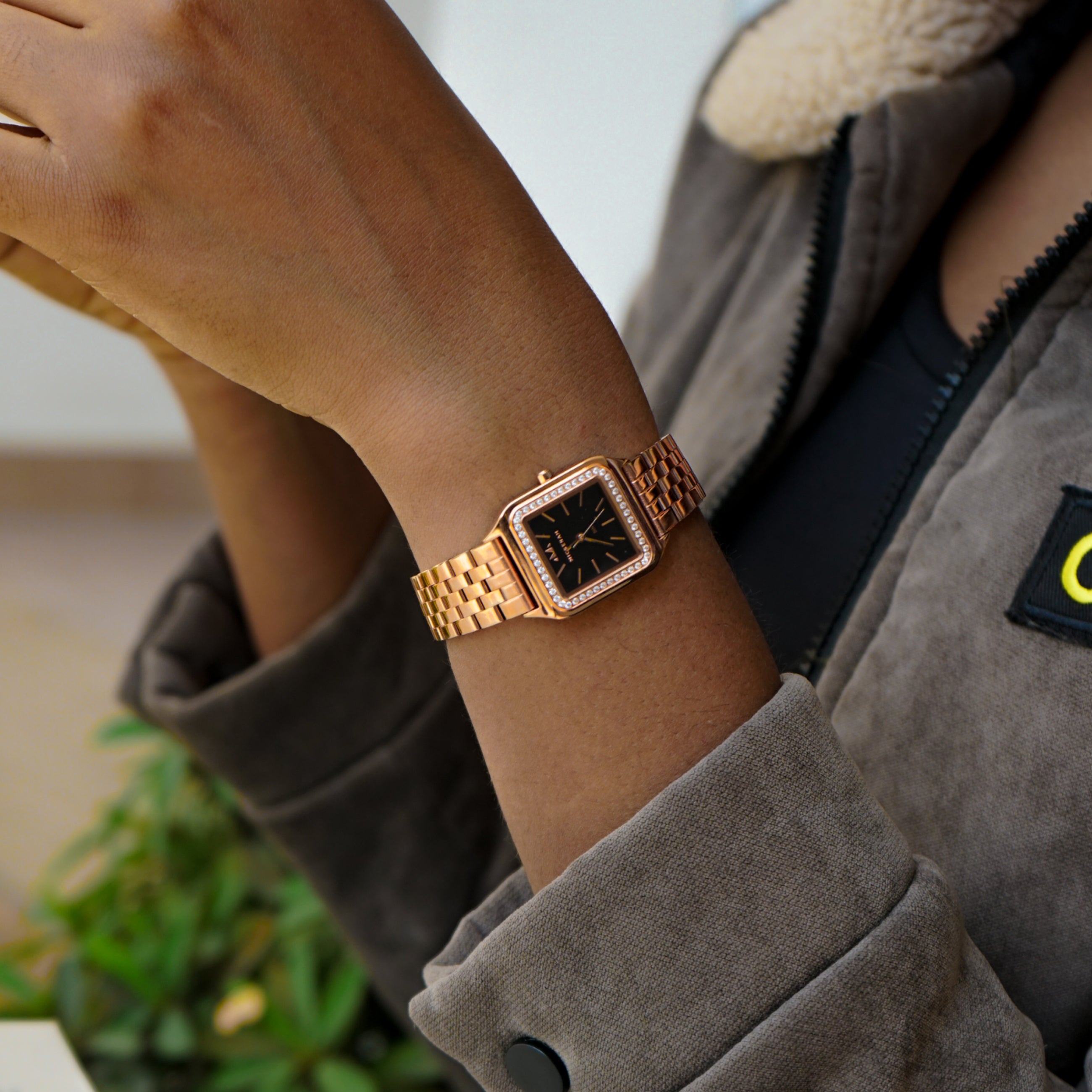 5th Rose Gold