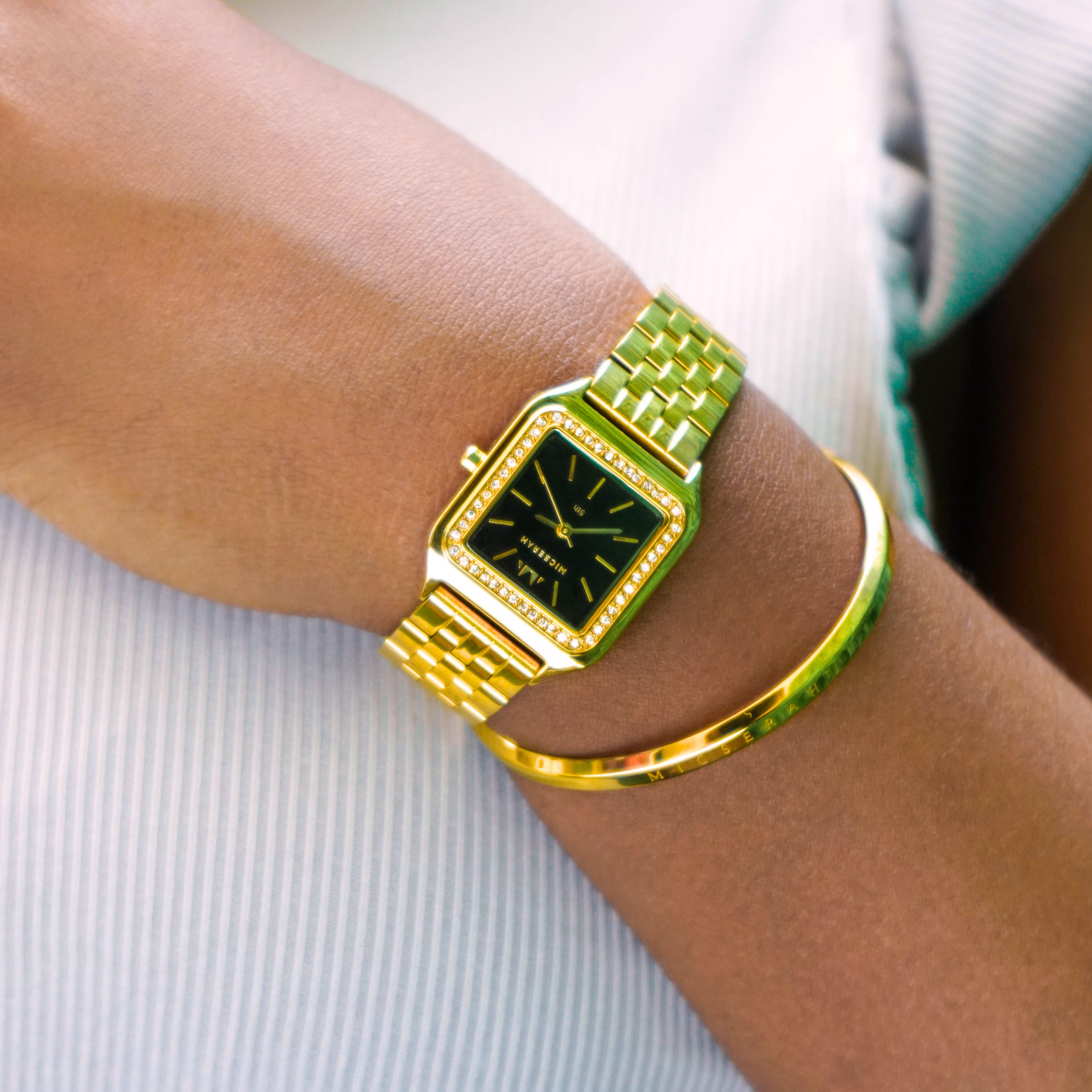 5th Gold x Royal Cuff Gold (With Flower Box)