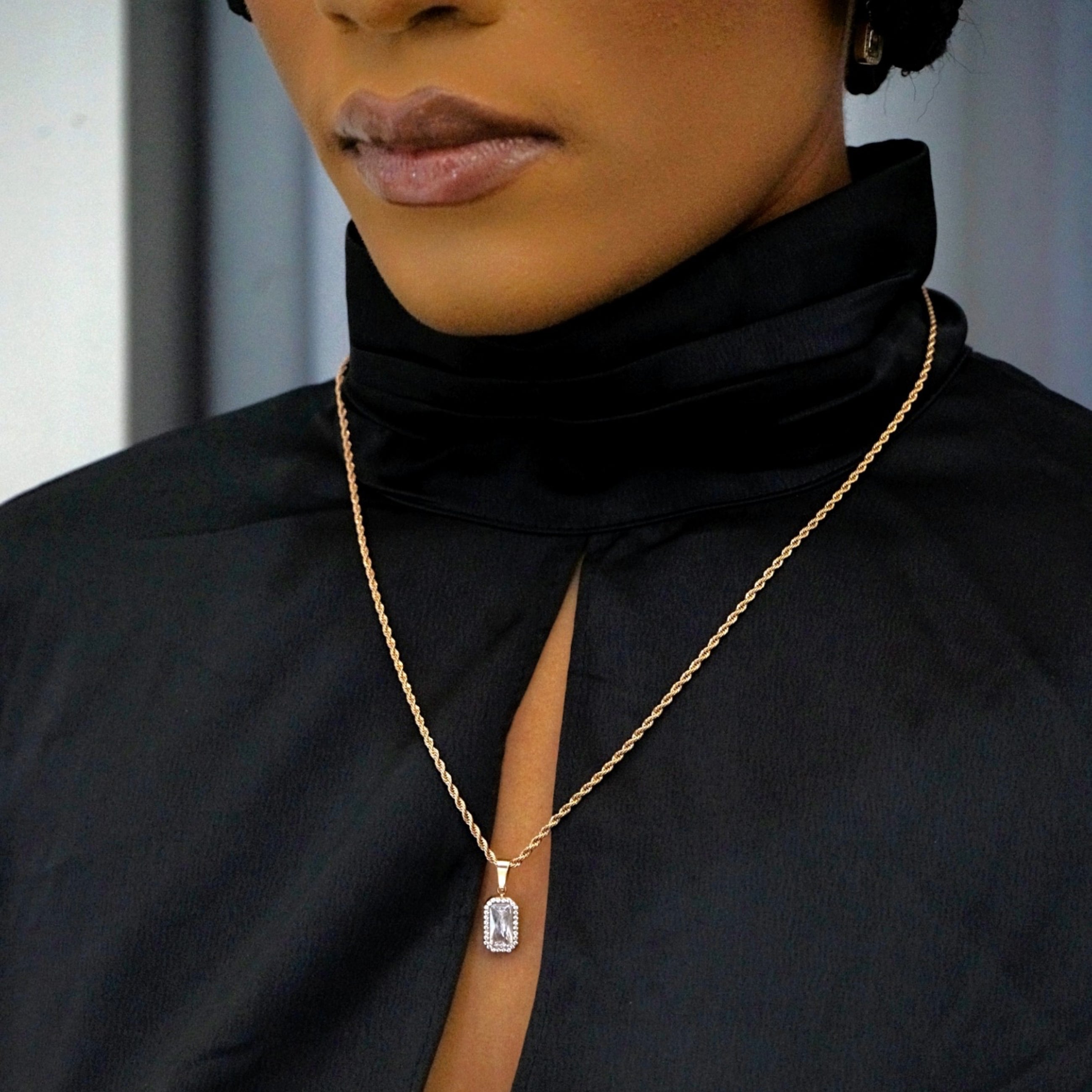 Golden Éclat Necklace – Rose Gold