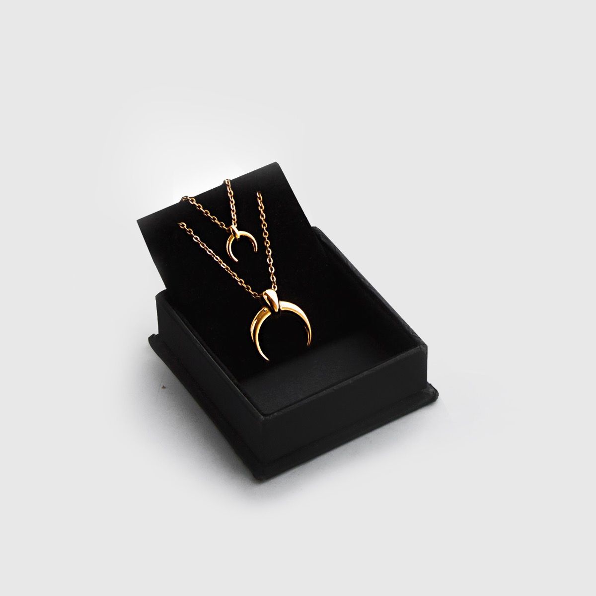 Moon Necklace X Rose Gold Royal Cuff