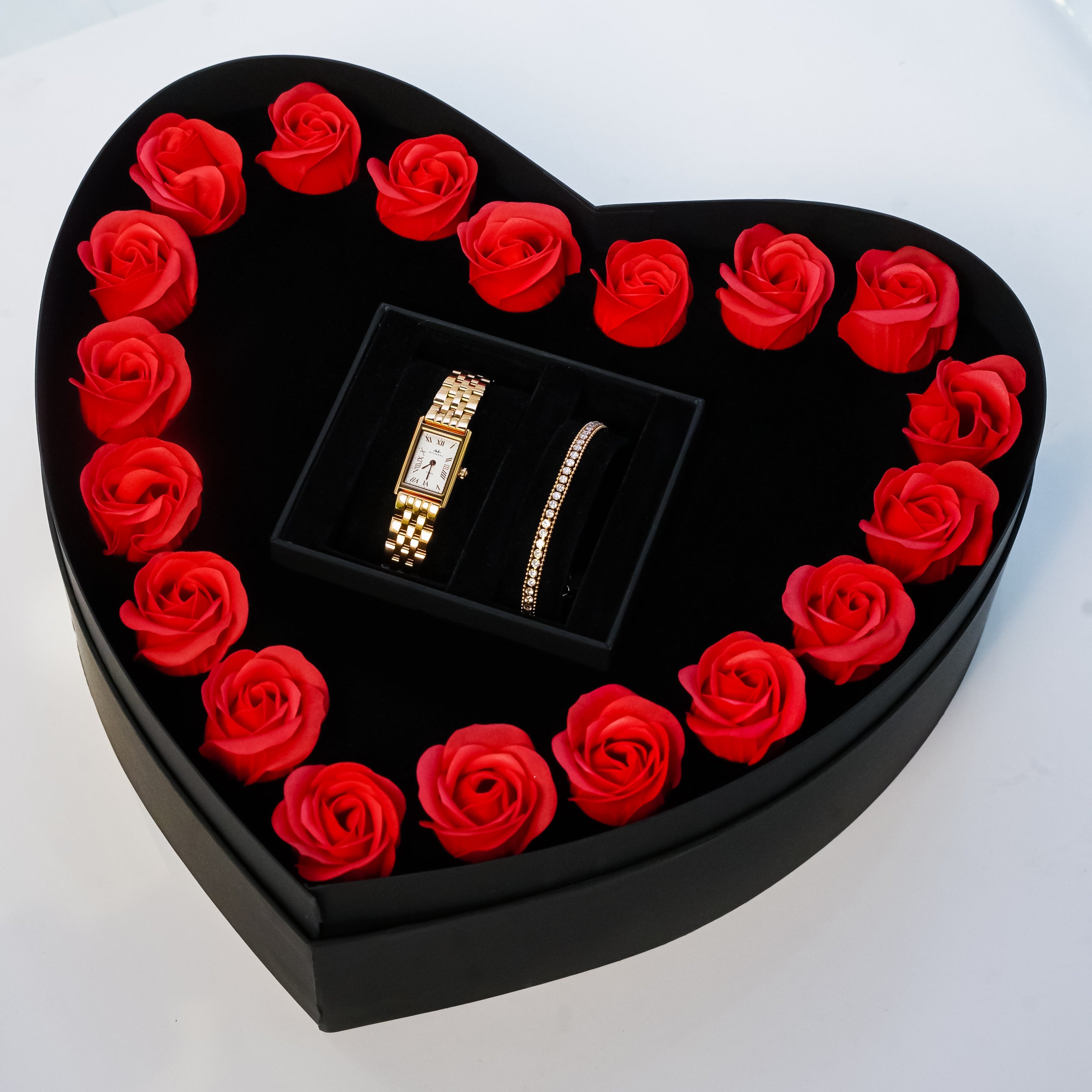 Eterna Rose × Amoura Tennis Bracelet (With Flower Box)