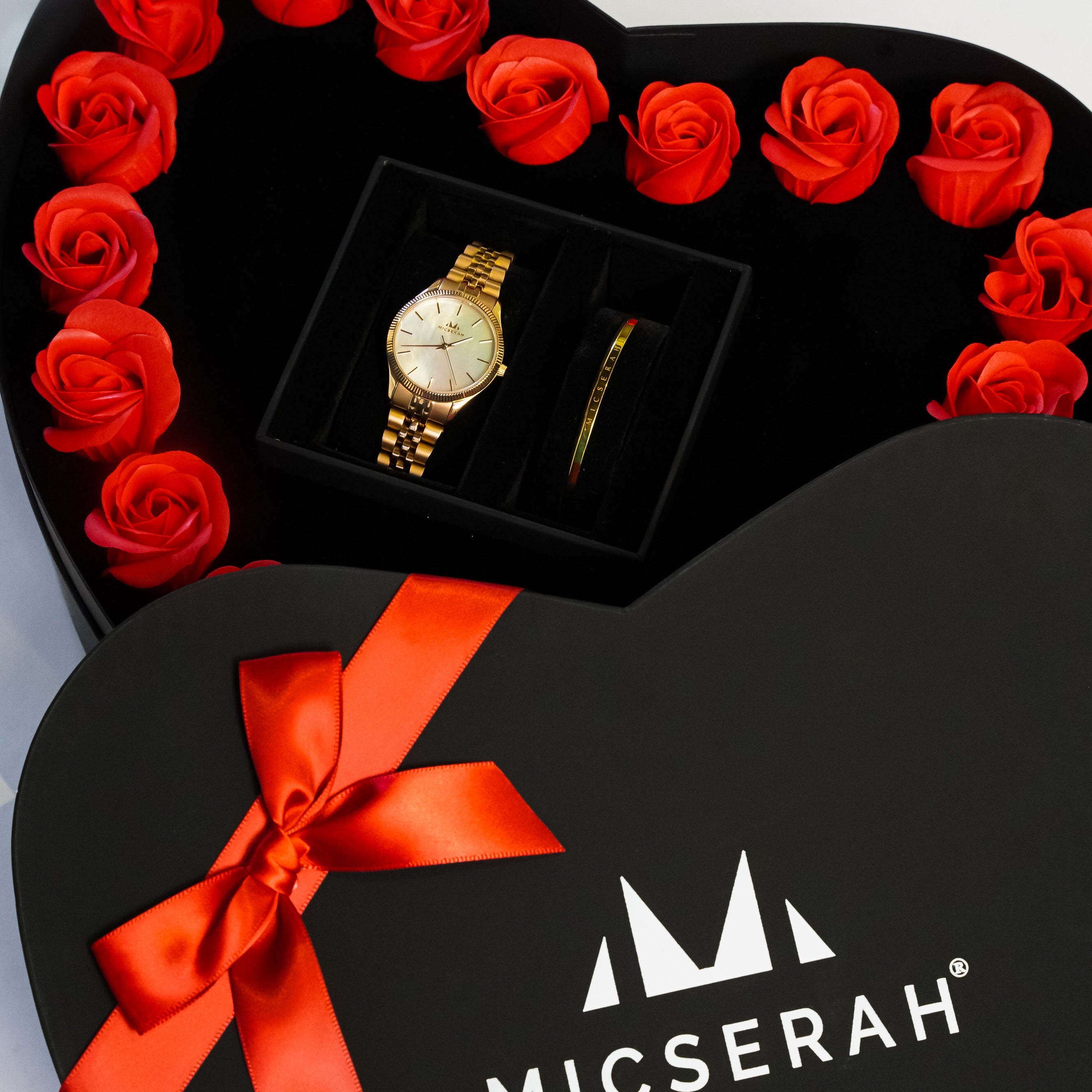 Seashell Rose × Royal Cuff rose × Golden Éclat Set (With Flower Box)